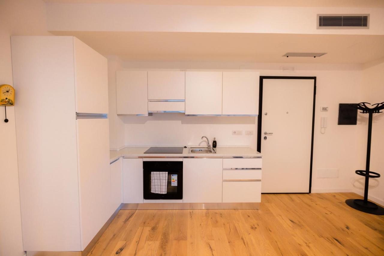Nuovissimo Bilocale In Zona Navigli/Romolo Appartement Milaan Buitenkant foto